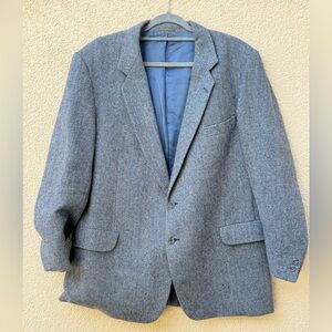 Men’s vintage Donegal Mist Handwoven herringbone tweed gray blue blazer